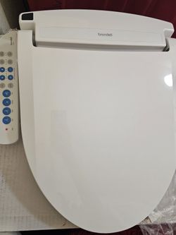 Brondell Plastic White Elongated Soft Close Heated Bidet Toilet Seat

