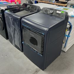 GE Top load Washer And Dryer Set Brand New