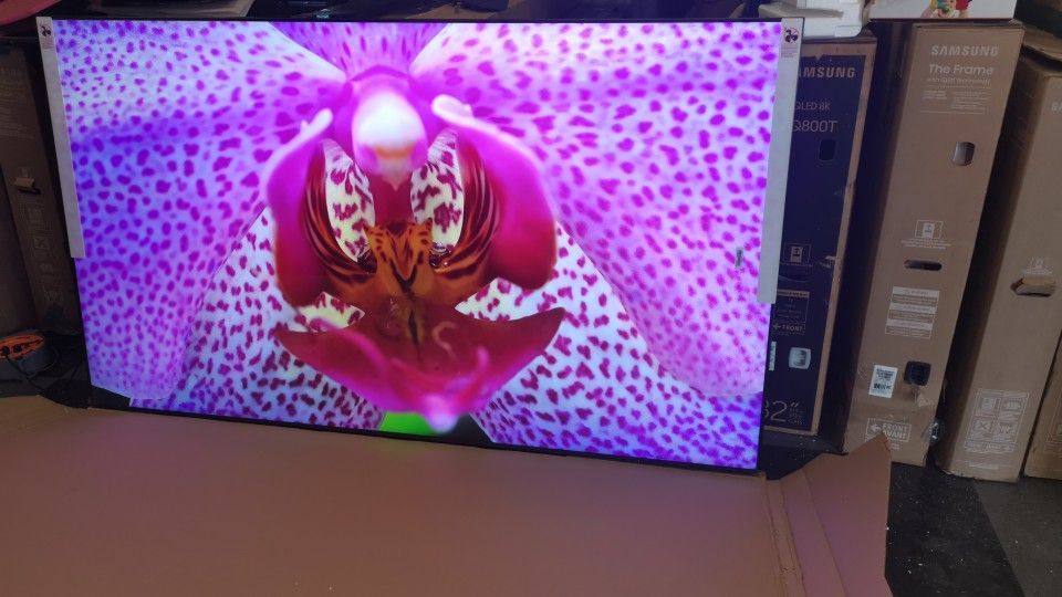 SAMSUNG 98"INCH QLED 4K Q80C