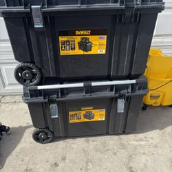 DEWALT Tough Chest 38 in. W 63 Gal. Polypropylene Rolling Tool Box