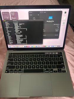 MacBook Pro 13” M2 2022 • 8GB • 256GB • Works Perfectly