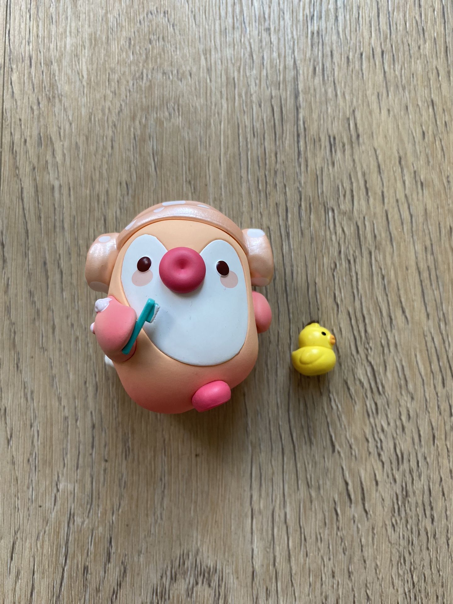 Pupu Alien Blind Box Shower Edition + Rubber Ducky Figure