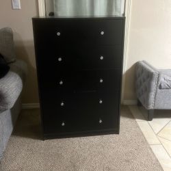 5 Drawer Dresser