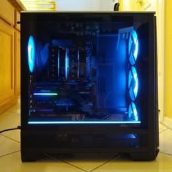 NEWLY BUILT Gaming/Creator PC - 32GB RAM - 2TB SSD - 12GB GPU