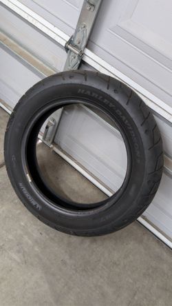 Michelin Scorcher "31" Tire 130/90B16