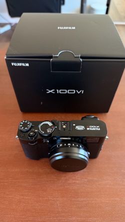 Fujifilm X100VI - Black