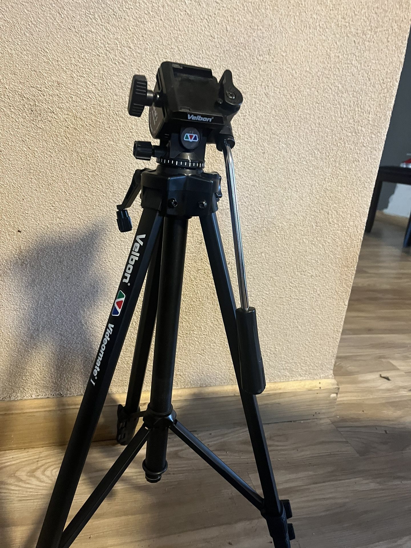 Velbon Videomate 1 Tripod
