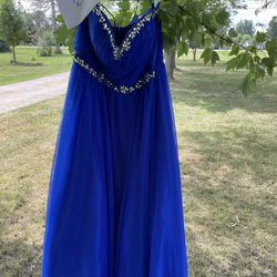 Formal Dress Blue / Gems On Bodice Size 18/19
