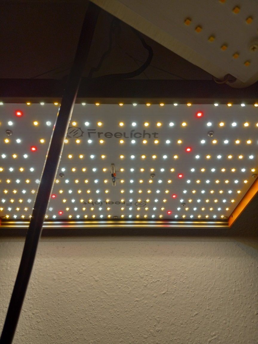 Grow Light For Indoor Or Grow Tent