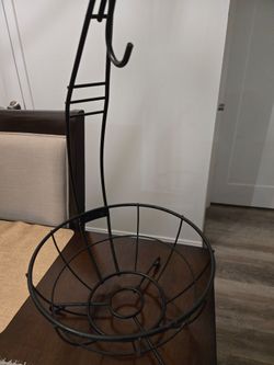 Fruit basket