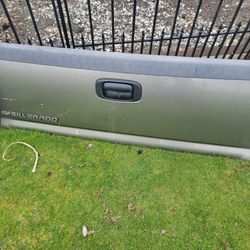 Tailgate 99-06 Silverado