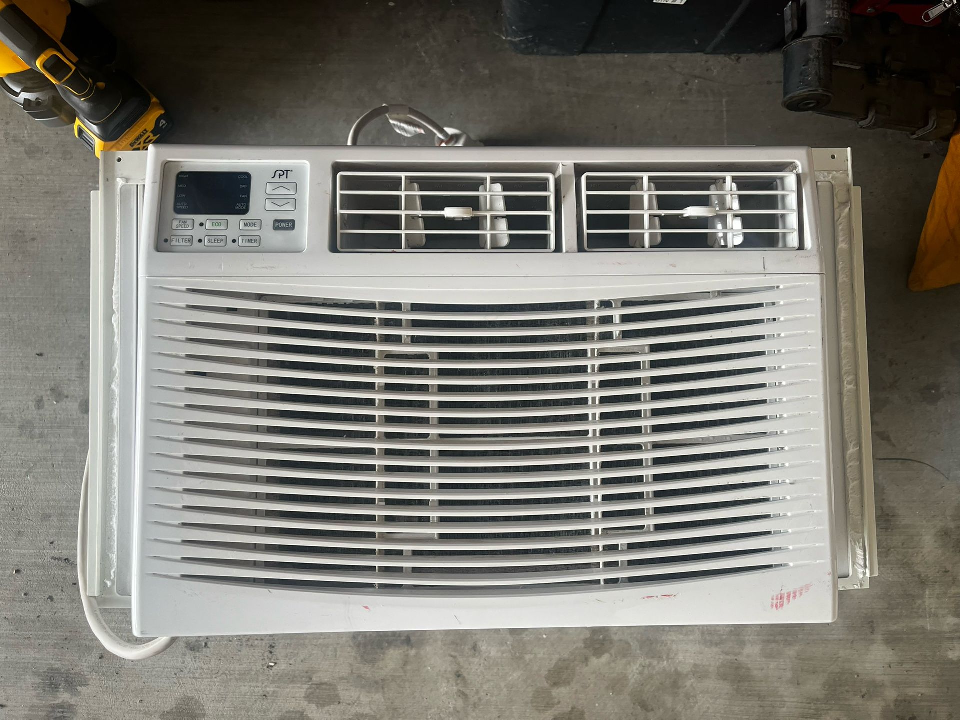 Window A/C Air Condition 12k BTU