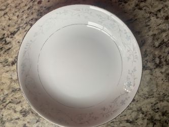 Fairlawn Dinner Plates 7 Pieces