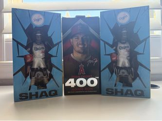 Bobble heads