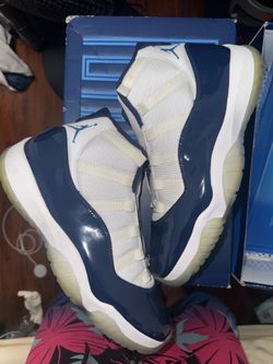 Jordan 11 Win Like 82 (2017 Release) Size 10.5