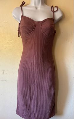Women's mauve ribbed fitted dress with cut-outs, size L