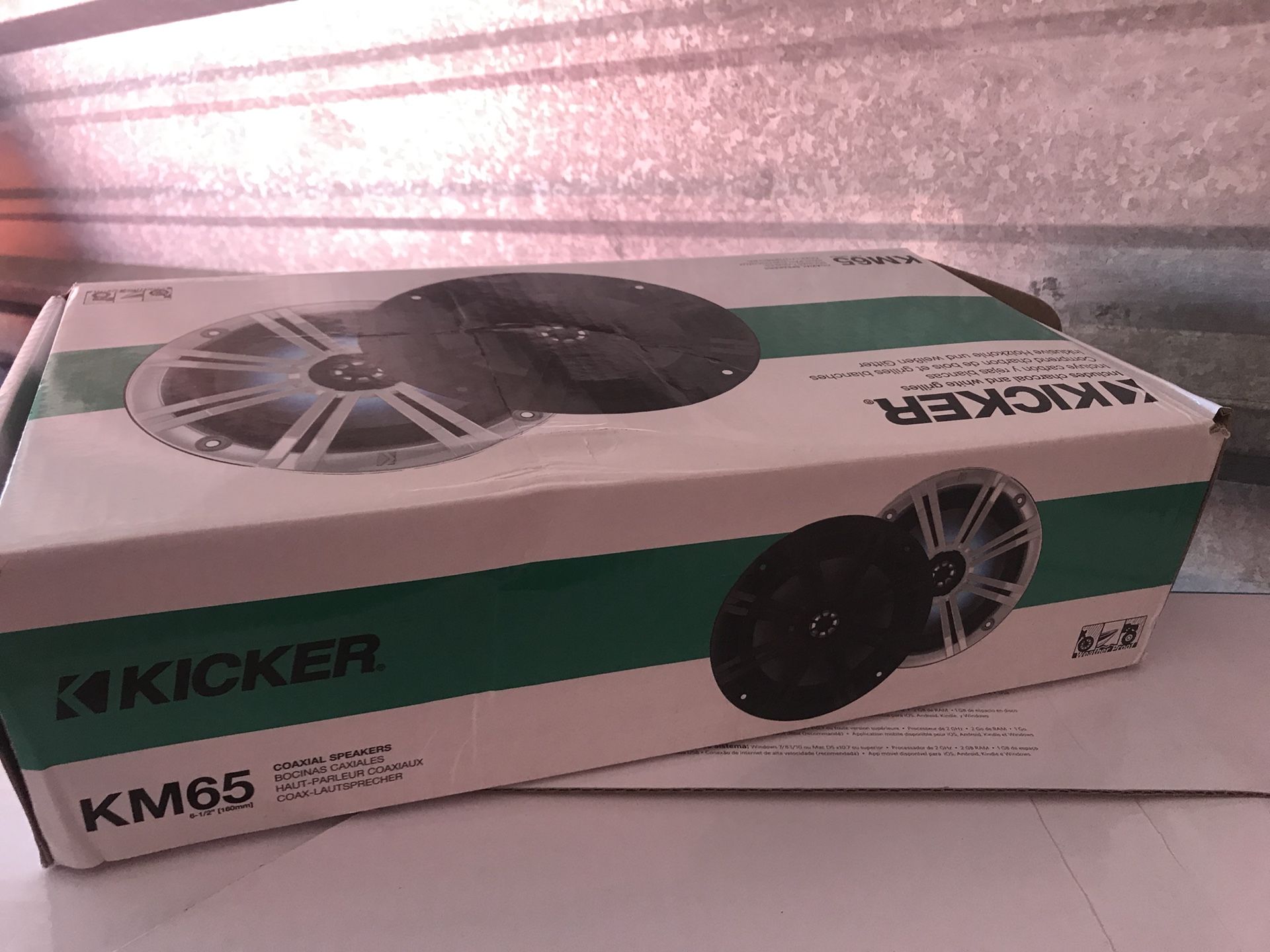 Kickers marine speakers