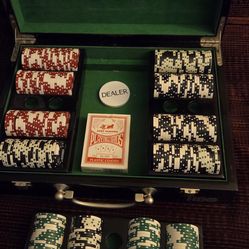 Empire Chip Poker Game