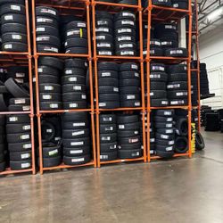 265 30 19 New Set Of Tires