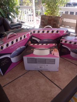 NEW PARIS HILTON COOKWARE