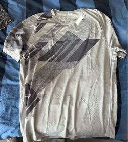 5 brand new Dri-fit Large shirts