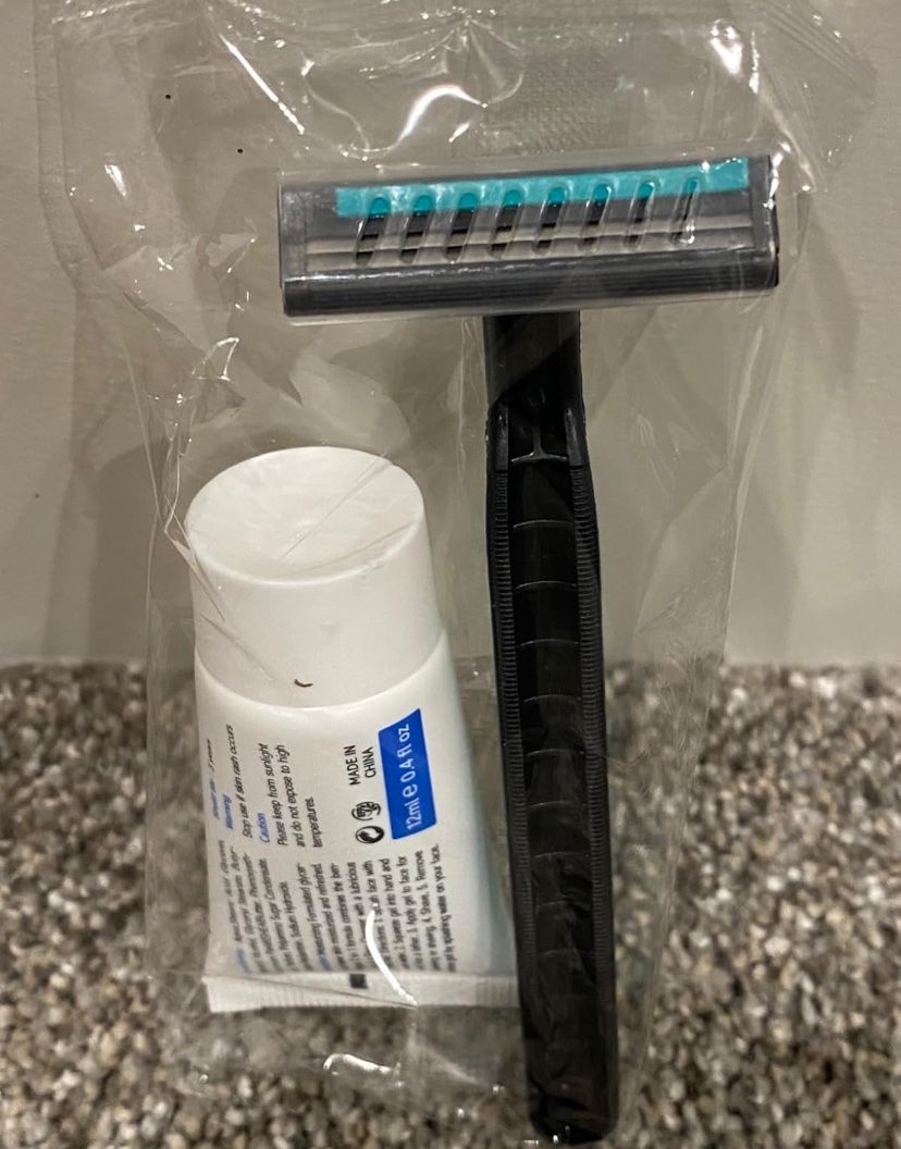 Disposable Shaving Razor