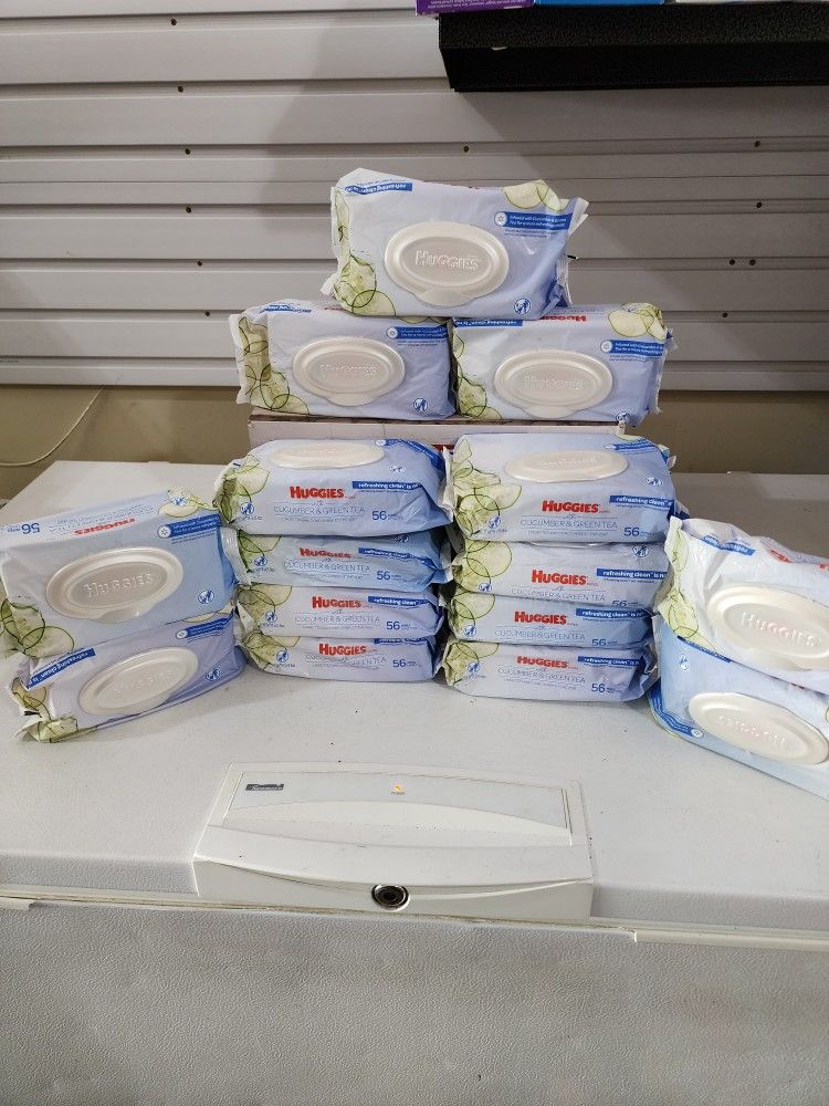 Huggies Wipes Bundle 15 Packs Of 56 Count
