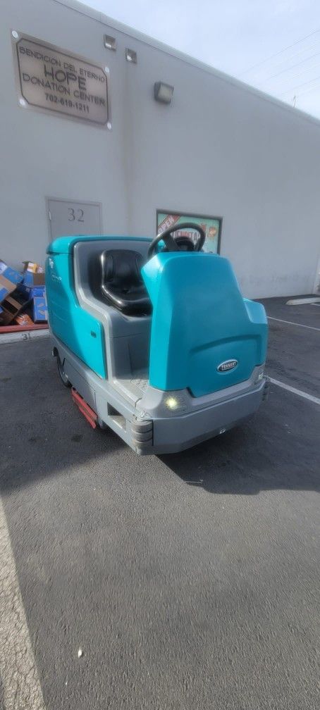 Scrubber Tennant T17