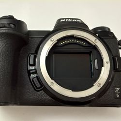 Nikon Z6 Camera Body