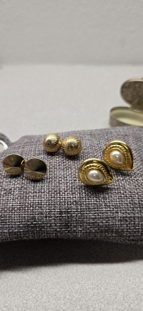Vintage Gold Tone Clip-On Earrings Lot (3 Pairs) – Pearl & Domes