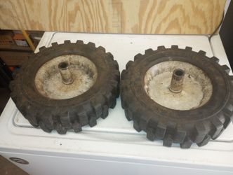 Toro Snowblower Solid Tires On Rims.