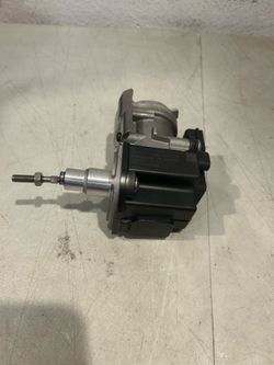 06K145612E Turbo Electric Actuator for Volkswagen Beetle Cabrio 2.0TFSI Jetta US