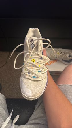 Kyrie 3 Have a Nike Day