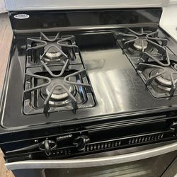 Stainless Steel gas Stove Whirlpool Like Brand New And 3 Months Warranty 