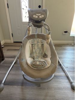 Baby swing