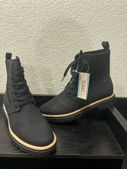 Women Toms boots