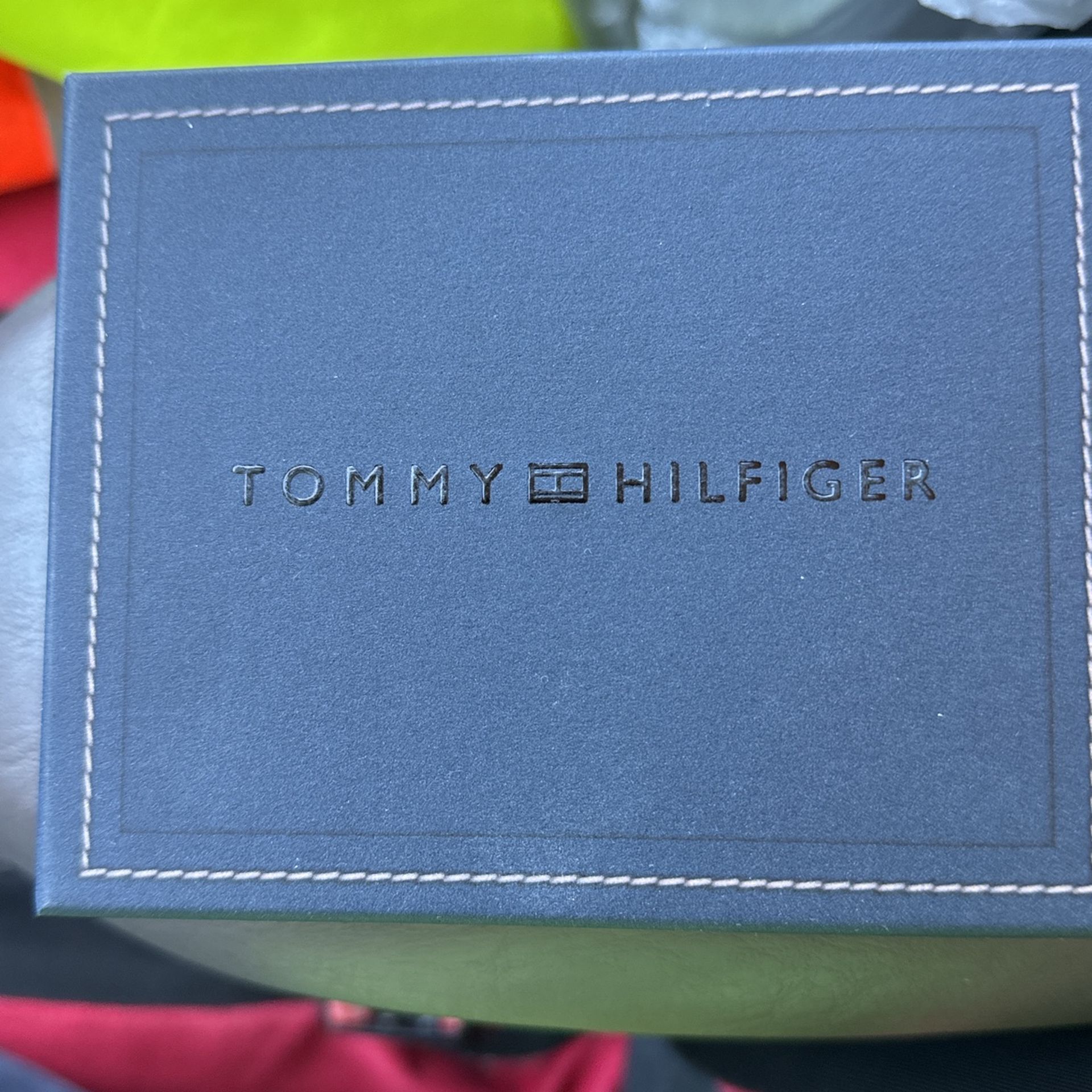 New Tommy Hilfiger Leather Wallet