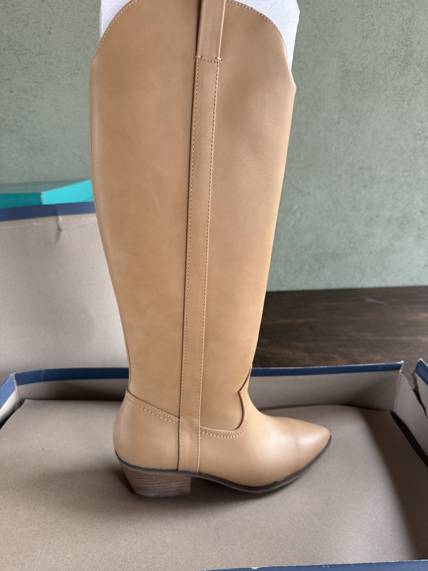 Women’s Boots 