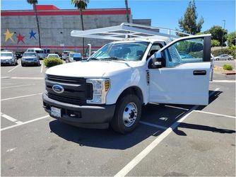 2018 Ford F-350 Chassis