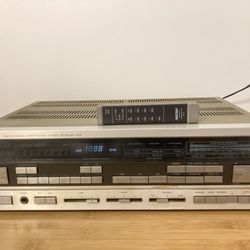 Vintage Sanyo Ultrx R55 AM/FM Digital Synthensizer Stereo Receiver / Tuner with Remote