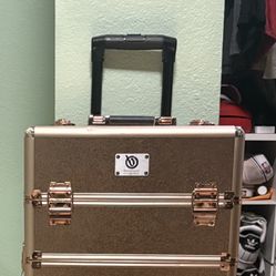 Rose Gold Byootique Rolling Makeup Case 