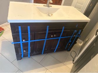 Bathroom vanity