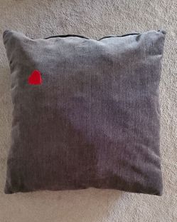 22 in square pillow