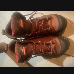 Boots Steel Toe Size 8 Like New 