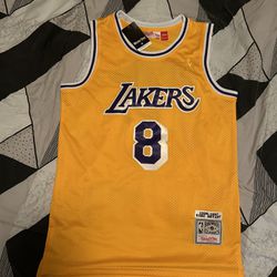 Mitchell & Ness NBA Authentic Jersey 'Los Angeles Lakers - Kobe Bryant 1996-97' 
