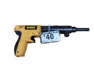 Dewalt P2201 Yellow Roofing Tool / Equipment