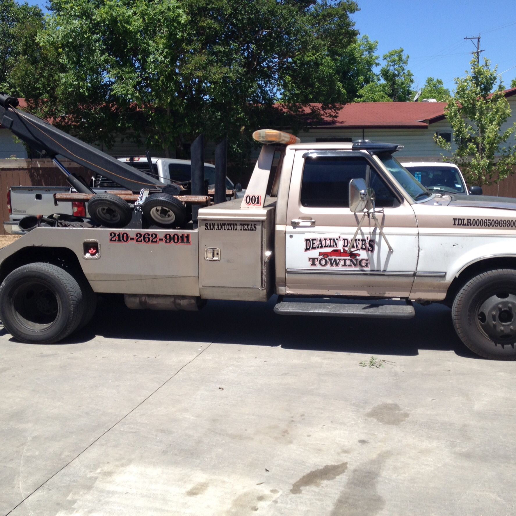 1997 Ford 7.3 Power Stroke granny gear box new tires new front suspension air conditioning power windows power locks tilt wheel cruise control stereo