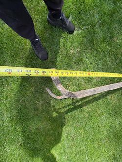 Antique walk behind Hoer push cultivator farm garden plow great decorative yard piece large iron wheel