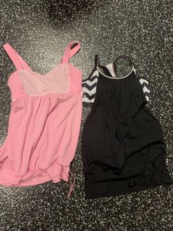 2 Lululemon Tops Size 4 Or 6