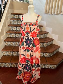 SHEIN Curve 2XL Floral Print Dress with red, orange, and blue flowers on a cream background